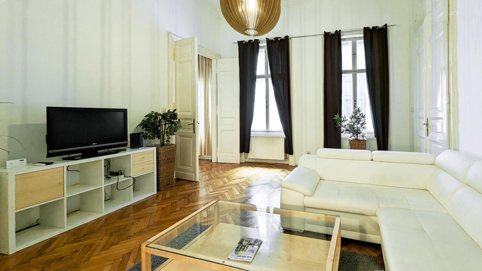 Heart Of The City, Entire Very Big Apartment 부다페스트 외부 사진